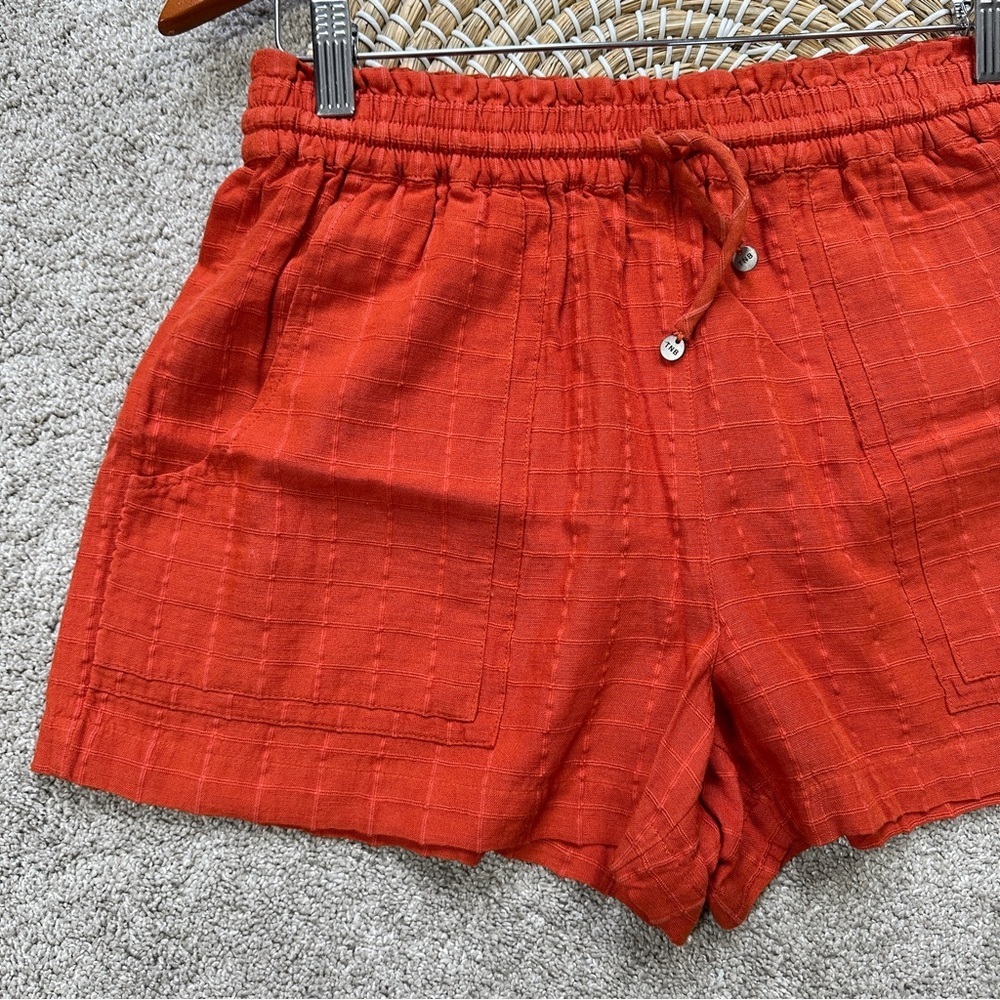 NWT The Normal Brand Women’s Freshwater Paperbag Shorts in Oasis Cayenne Size M - Picture 4 of 13